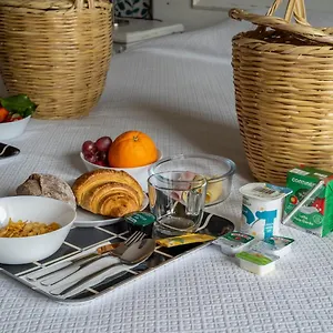 3* Pensión Dome Sao Bento